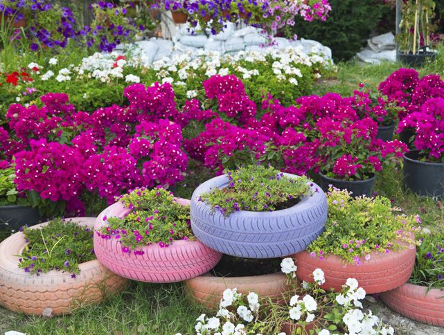 15+ Superb Car Tire Crafts for Your Home and Garden