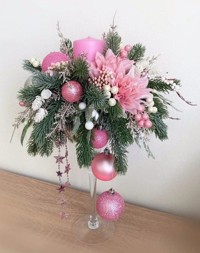 charming christmas vase ideas 4