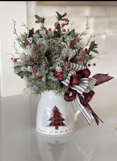 charming christmas vase ideas 9