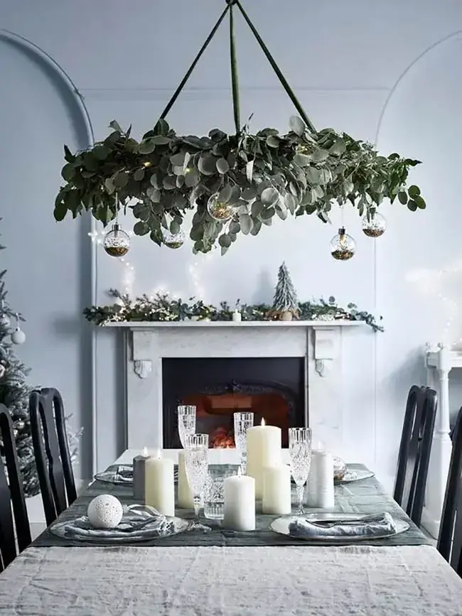 Christmas Chandelier Ideas: Transform Your Holiday Lighting Into a Magical Centerpiece christmas chandelier ideas 1