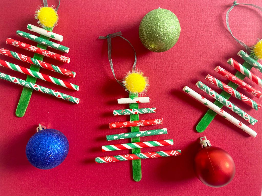 Christmas decoration made with straws