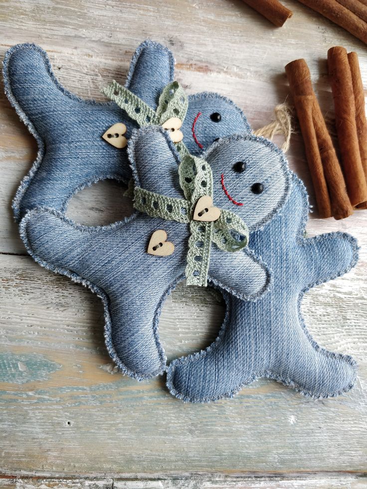 christmas decoration with recycled jeans 7