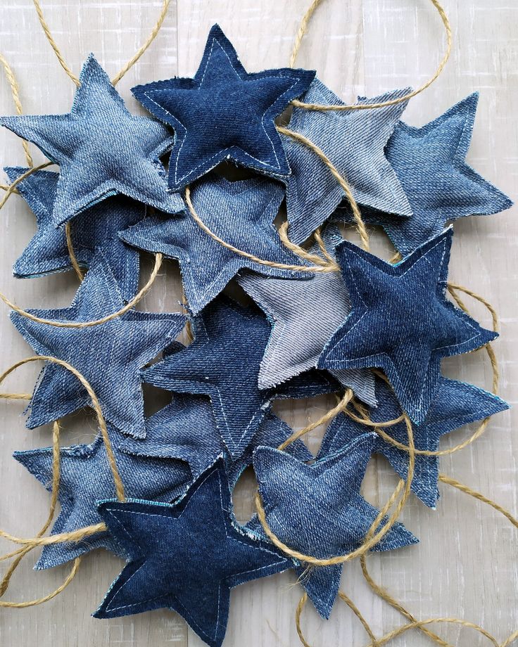 christmas decoration with recycled jeans 9