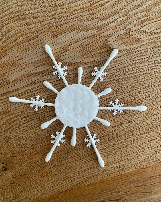 christmas decorations made with cotton disks snowflake