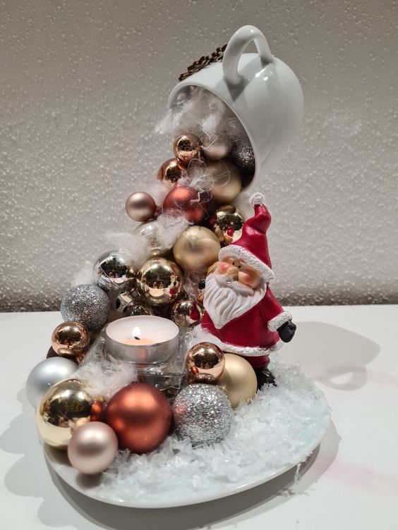 Amazing Christmas Decorations with Floating Cups: A Magical Touch to Your Holiday Season