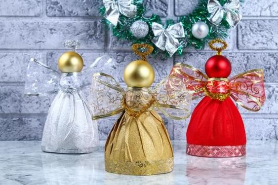 Amazing Christmas Decorations with Plastic Bottles