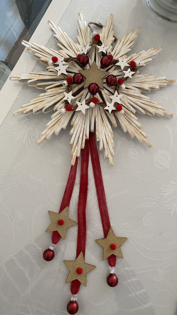 christmas decorations with wooden clothespins 1