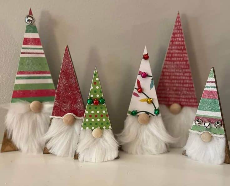 christmas gnomes with wooden triangles 1