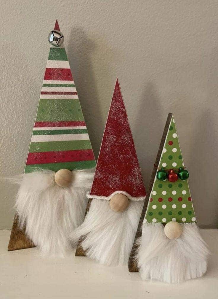 christmas gnomes with wooden triangles 8