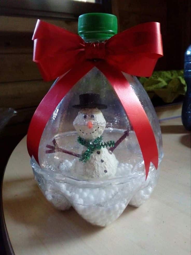 christmas ornaments made with plastic bottles 8