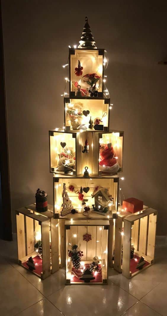 christmas tree with wooden boxes 1