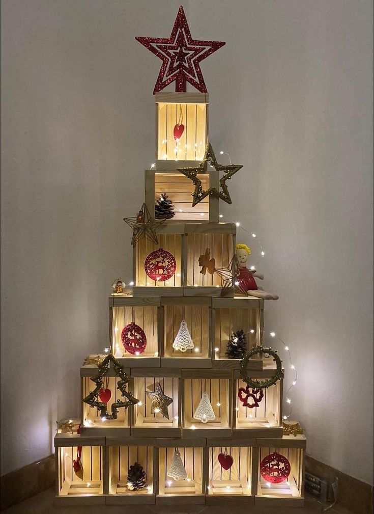 christmas tree with wooden boxes 6