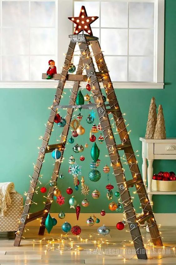 christmas trees made with a wooden ladder 8