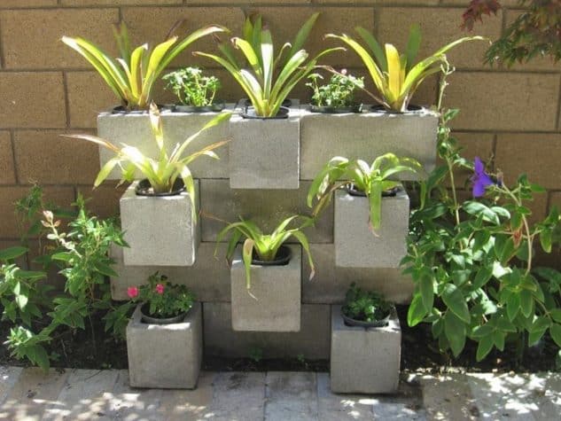 cinder-block-garden-2