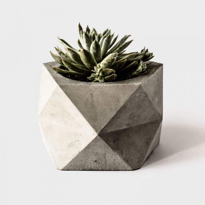 15+ DIY Concrete Decor Ideas