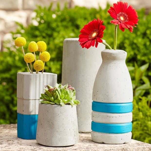 Gorgeous DIY Concrete Flower Vases