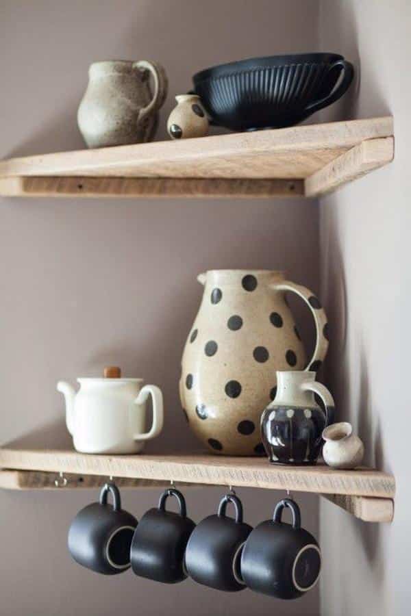 15+ Fascinating Corner Shelves