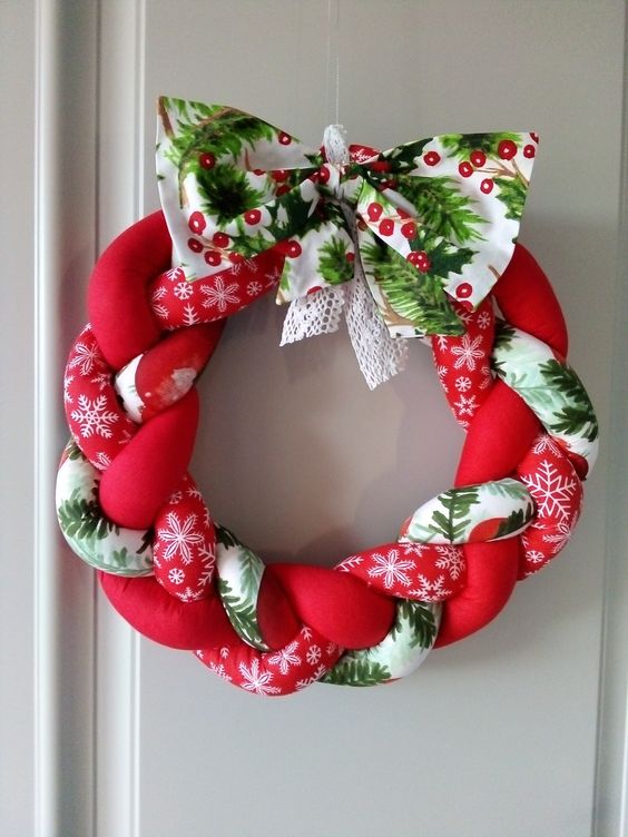 Unveiling the Magic of Christmas: Crafting a Fabric Braid Christmas Wreath