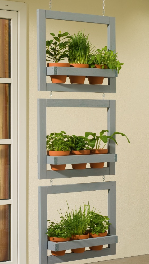 creative vertical planter 3