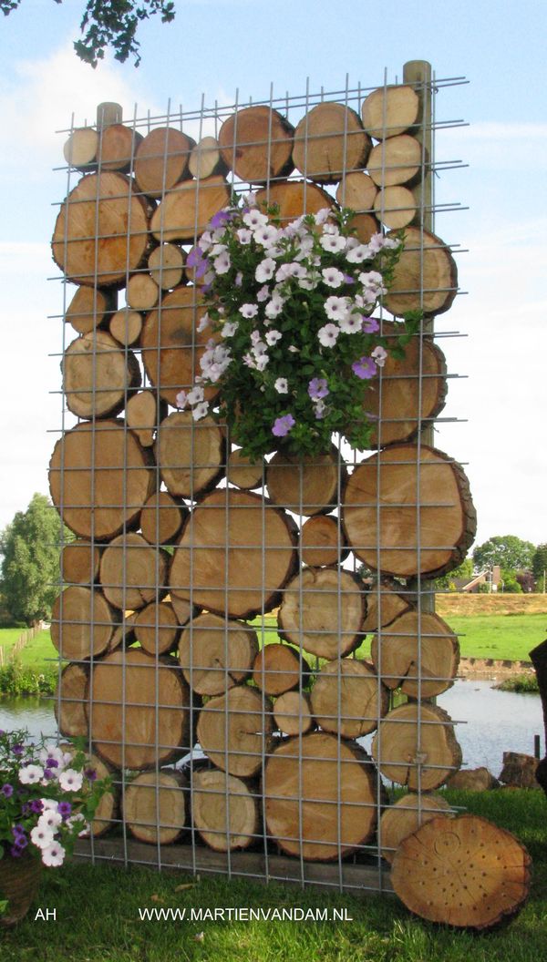 creative vertical planter 4