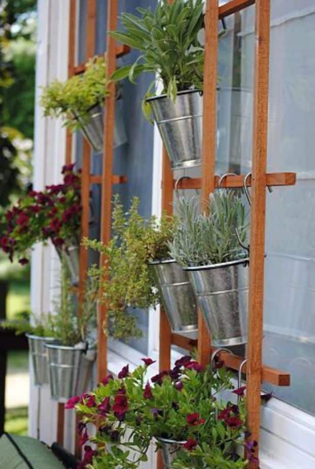 creative vertical planter 9