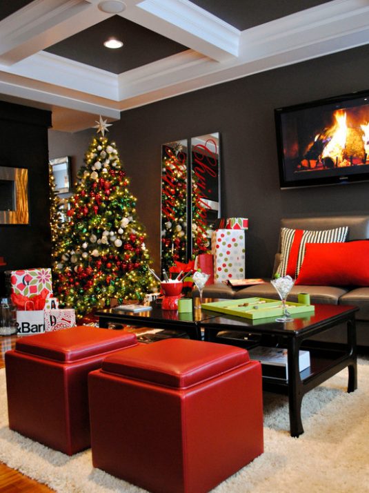 20+ Fantastic Ideas to Decorate Your Living Room For Christmas