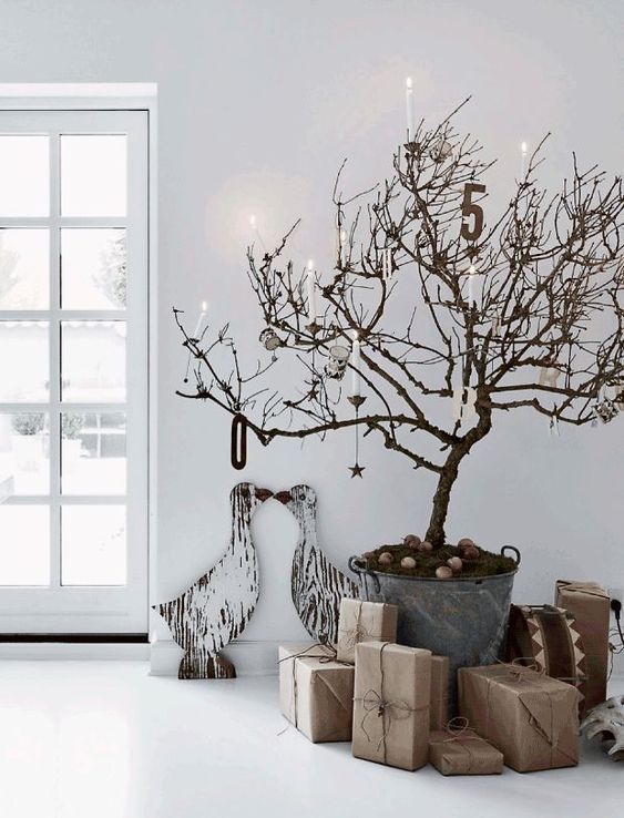 15+ DIY Christmas decoration with dry branches