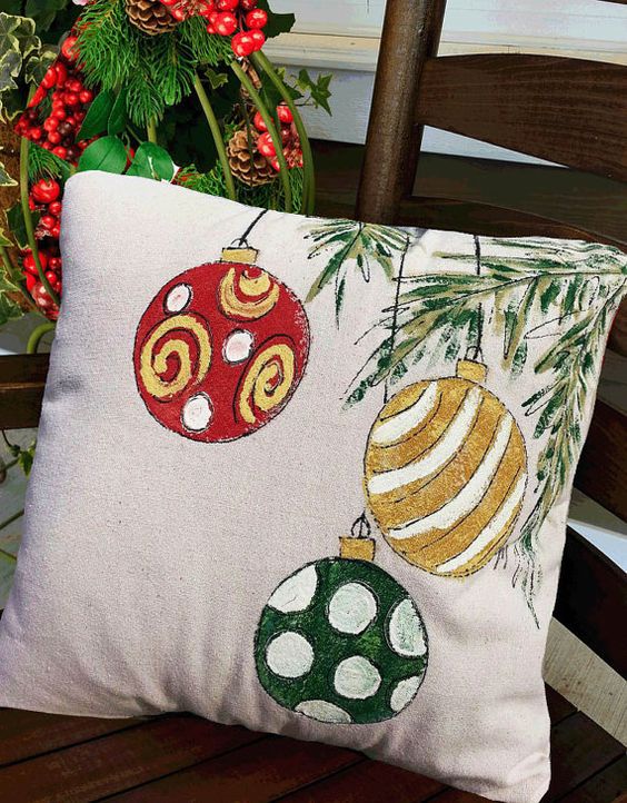 diy christmas pillows ideas 11