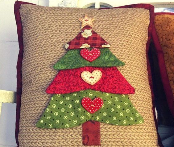 DIY Christmas Pillows Ideas