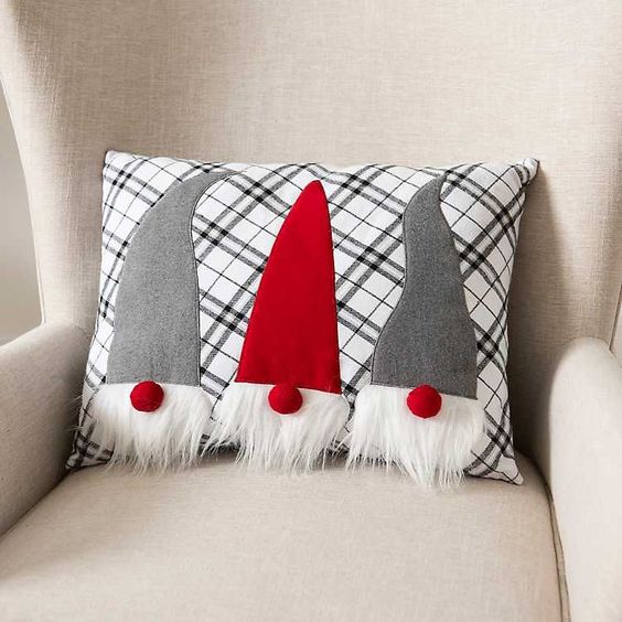 DIY Christmas Pillows Ideas