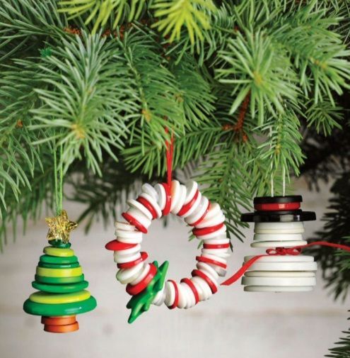 diy christmas tree ornaments made with buttons