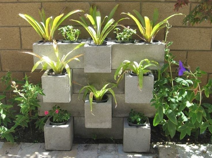 diy cinder block garden