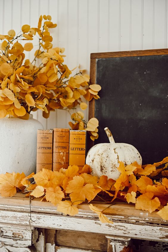DIY Fall Leaf Crafts You Must Try