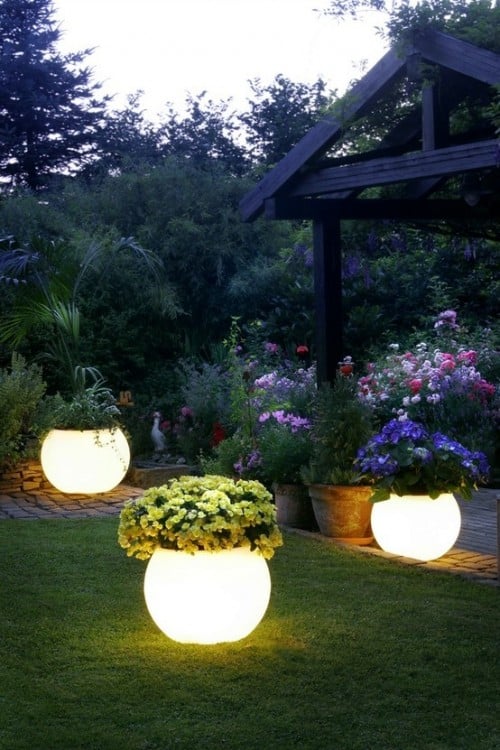 15 DIY Ideas To Your Garden