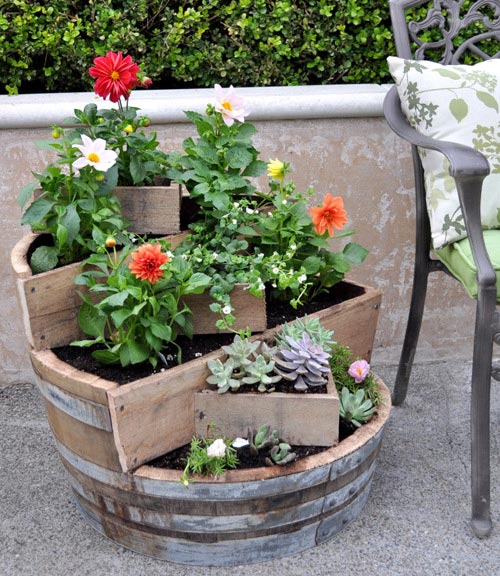 15 DIY Ideas To Your Garden