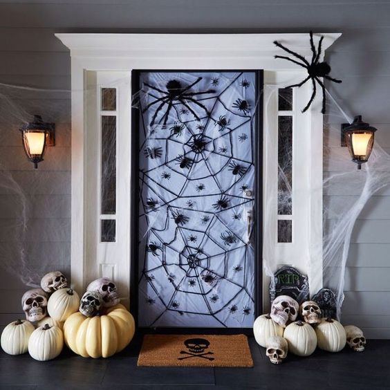 diy halloween door decorations 10