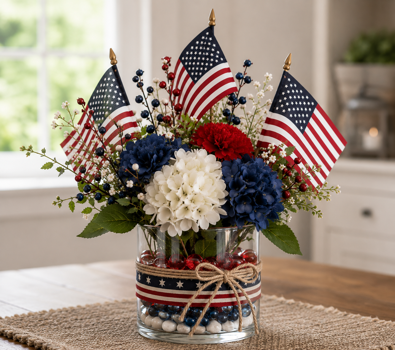 Easy DIY Patriotic Centerpieces to Decorate Your Table Easy DIY Patriotic Centerpieces to Decorate Your Table diy patriotic centerpieces 3