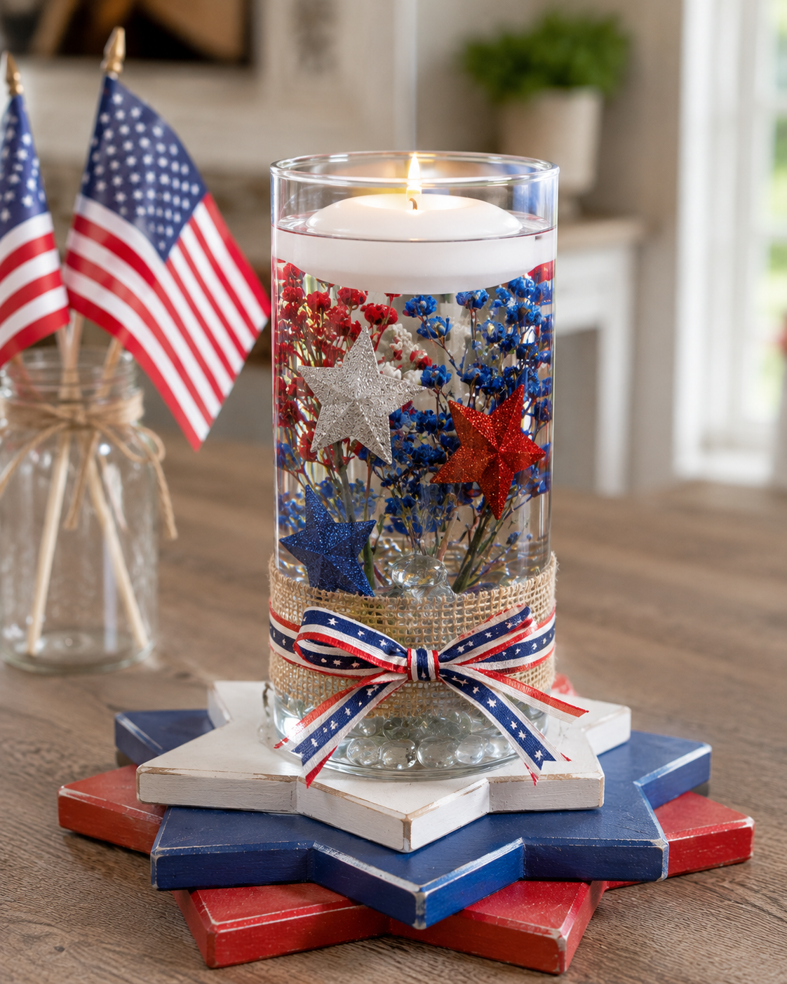 Easy DIY Patriotic Centerpieces to Decorate Your Table Easy DIY Patriotic Centerpieces to Decorate Your Table diy patriotic centerpieces 9