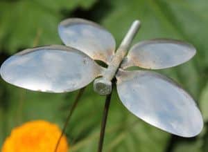 DIY Spoon Crafts and Ideas for Garden