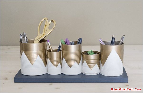 13+ DIY Tin Cans Into Adorable Decor Ideas