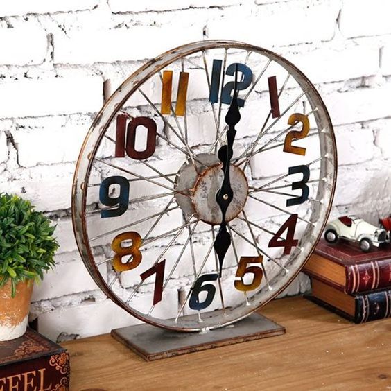 15+ Ideas to turn recycled materials into wonderful watches