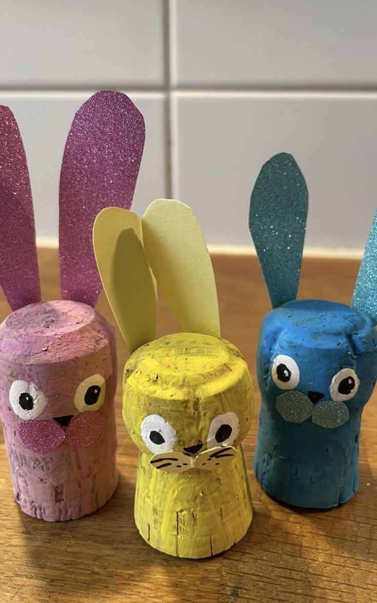 easter bunnies with cork stoppers 7