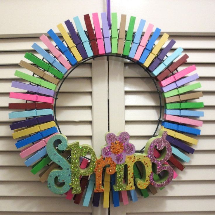 easter wreaths with clothespins 4