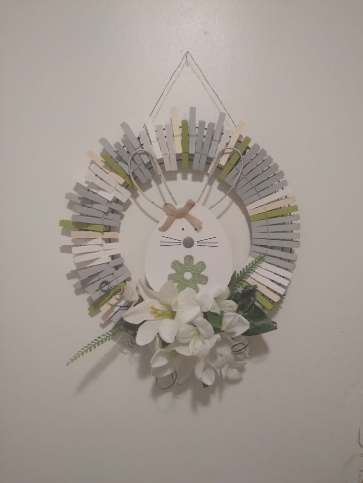 easter wreaths with clothespins 7