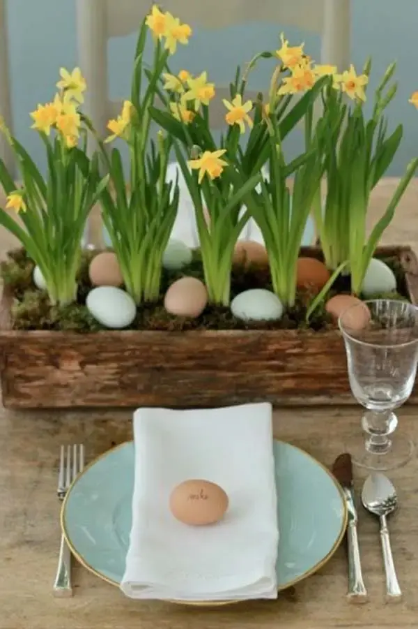 Stunning Easter Tablescapes: Easy Decor easy to make easter tablescapes 2