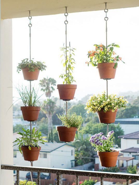 Fantastic Flower Decorations for Small Balconies