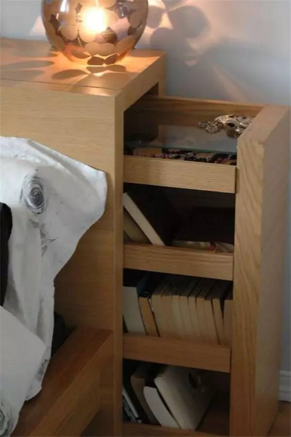 15+ Superb Folding Furniture Ideas to Save Space