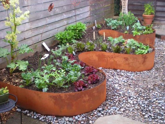 garden borders made with unusual materials 14