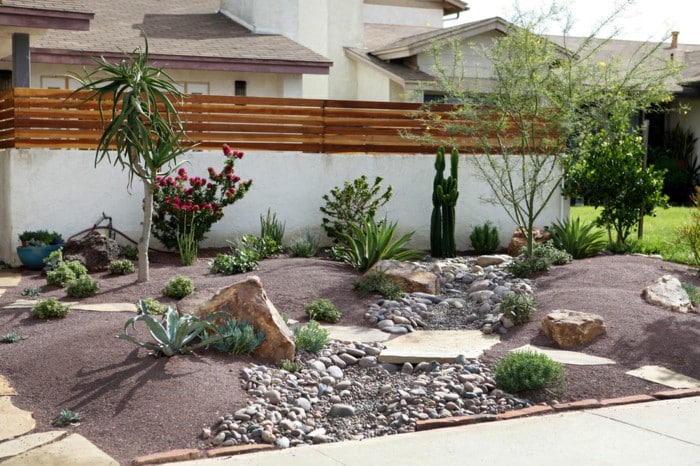 garden decor with stones 17