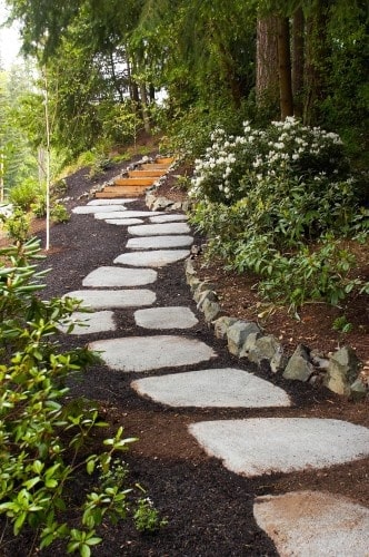 garden decor with stones 5